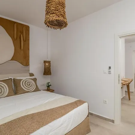 Ammos Seafront House * Adamantas (Milos)