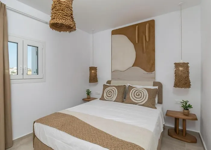 Ammos Seafront House Adamantas (Milos)