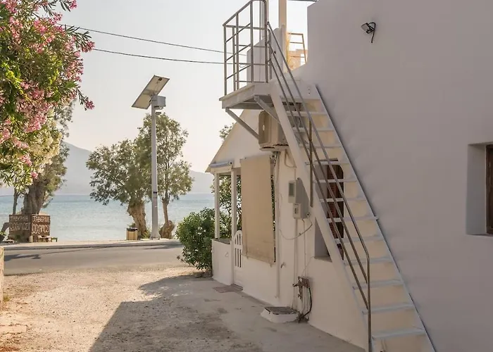 Ammos Seafront House